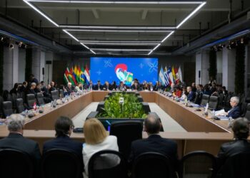Mercosur se reúne en Paraguay y se acerca a China para aumentar su comercio