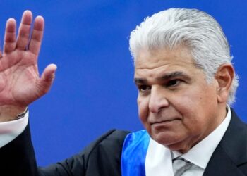 EEUU firma acuerdo para ayudar a Panamá a repatriar a migrantes que pudieran dirigirse al norte