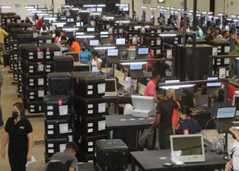 CNE ejecuta auditorías a máquinas electorales de cara a las elecciones presidenciales de Venezuela 2024
