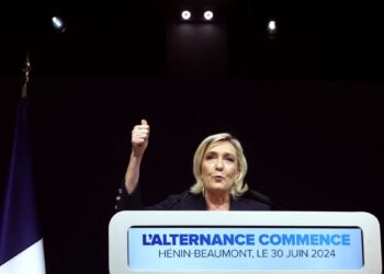 El bloque de extrema derecha gana la 1ª vuelta de las elecciones en Francia con el 33% de los votos