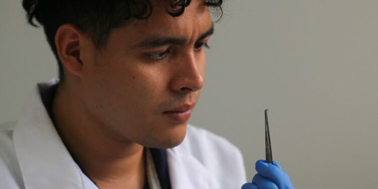 Muere otro niño por dengue en El Salvador, que sigue en alerta roja por el incremento de casos