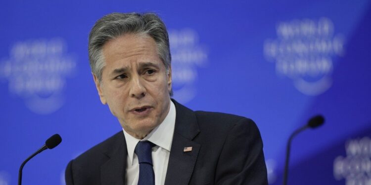 Secretario de Estado de EEUU exige recuento de votos justo y transparente en Venezuela