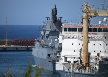 Así pasearon por La Guaira los tripulantes de la flotilla rusa que desembarcó en Venezuela