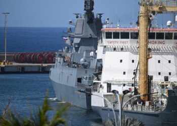 Venezuela recibe buques militares rusos en medio de tensiones globales