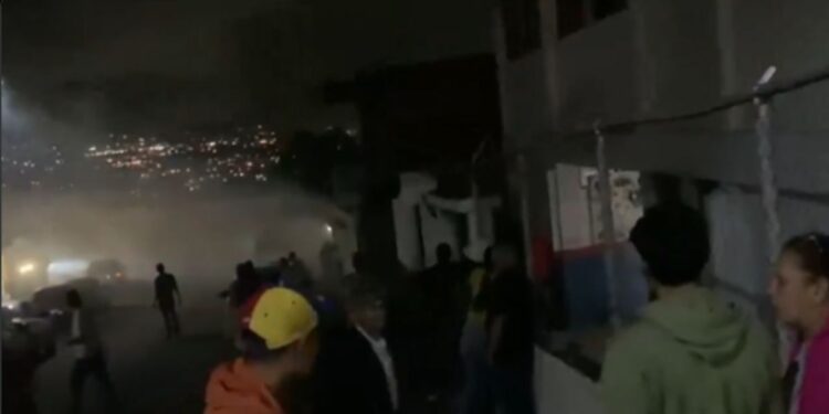 Un fallecido y un herido tras disparos de colectivos chavistas