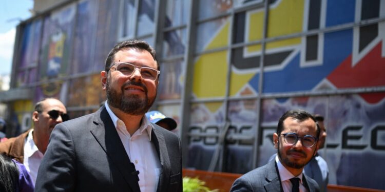 Ocho candidatos con pocos votos pasan a tener un rol «muy discreto» en la política de Venezuela, según expertos