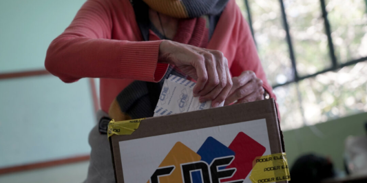 Ley seca y suspensión de porte de armas regirán desde el 26 de julio