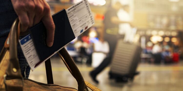 Cincuenta cubanos varados en Perú tras perder conexión aérea con Nicaragua