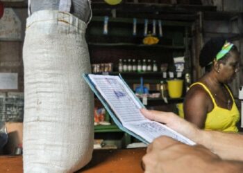 Cuba impone precios a algunos productos básicos ante la crisis económica