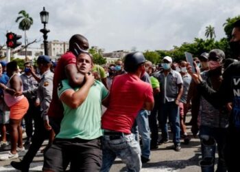 Activistas denuncian represión en Cuba a tres años del 11J