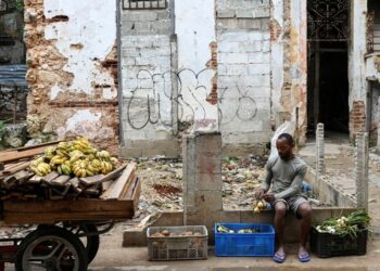 Pobreza extrema en Cuba alcanza al 89% de la población