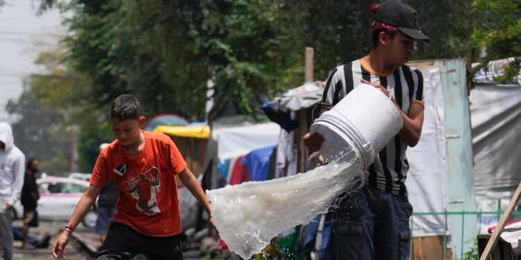 cárteles usan a civiles de la zona fronteriza con Guatemala como escudos humanos