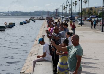 Cuba frustra complot para introducir armas ilegales en la isla desde EEUU, afirma, funcionario