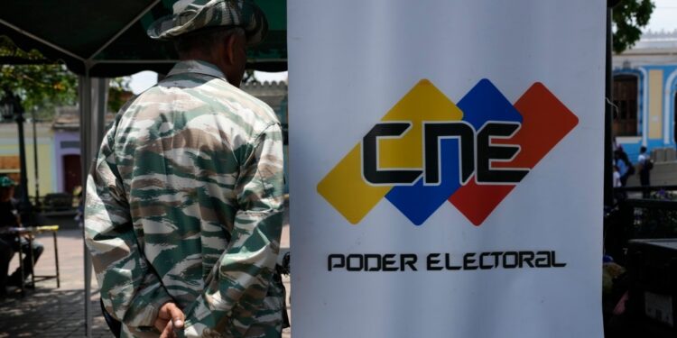 Oposición pide al CNE llamar a votar. SEBIN cierra otro negocio.