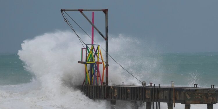 Desde la Voz de América en Washington les informa Tony Cano