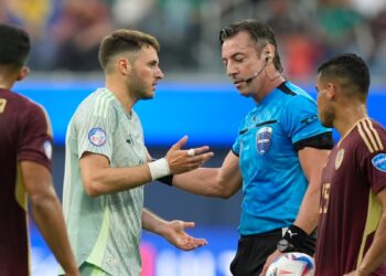 El árbitro brasileño Raphael Claus dirigirá la final de la Copa América
