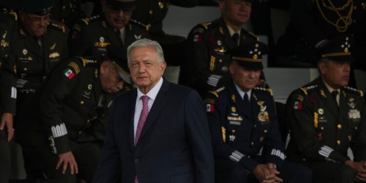 López Obrador escribirá a Trump sobre situación en la frontera. «Ni se debe ni se puede cerrar»