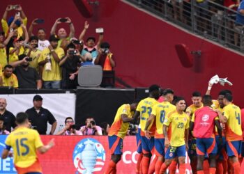 Colombia golea a Panamá por 5-0 y pasa a semifinales de Copa América