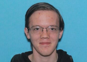 Quién es Thomas Matthew Crooks, el hombre de 20 años que el FBI identificó como el autor del ataque contra Trump y fue abatido