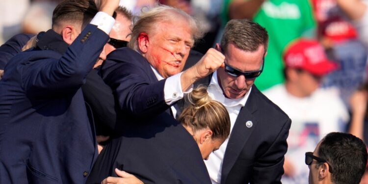Reacciones a incidente en acto de campaña de expresidente Donald Trump