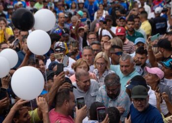 Edmundo González Urrutia señala que su proyecto salvará a Venezuela del autoritarismo