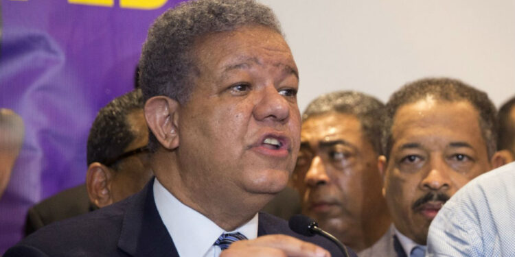 Expresidente de República Dominicana, Leonel Fernández, aceptó ser observador en las elecciones del 28J