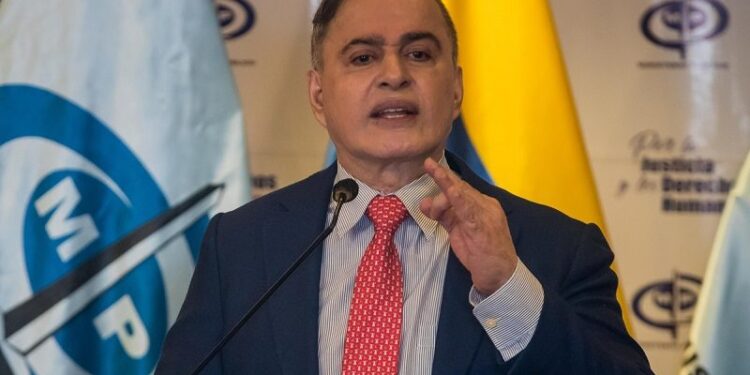 Piden orden de captura contra tres opositores por supuesta agresión contra diputado Inacio Da Costa