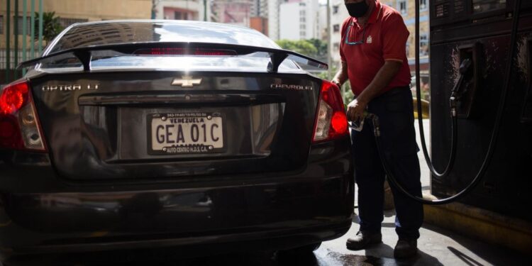 EEUU prolonga licencia para exportación de gas licuado a Venezuela