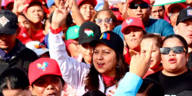 Habitantes de Santa Rosalía se movilizaron a favor de la candidatura del presidente Maduro