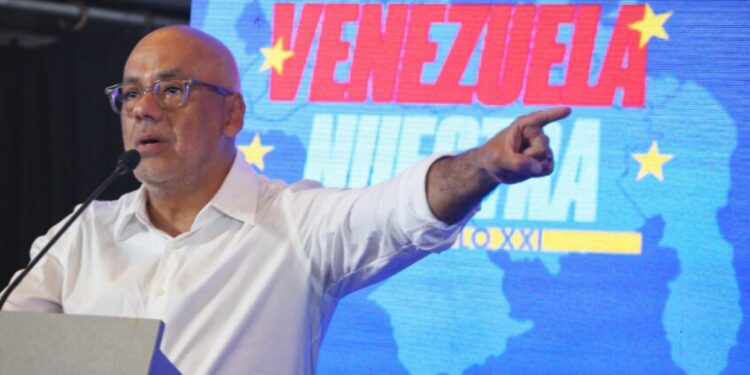 Jorge Rodríguez exige a agencias y medios extranjeros respetar la verdad y los resultados electorales