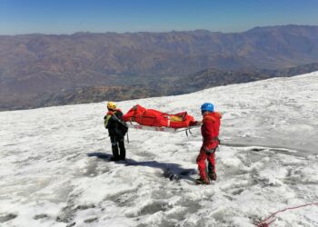 Hallan momificado a estadounidense desaparecido hace 22 años en un nevado de Perú