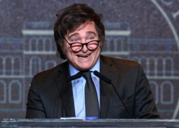 Gobierno argentino reglamenta blanqueo de capitales para fortalecer reservas