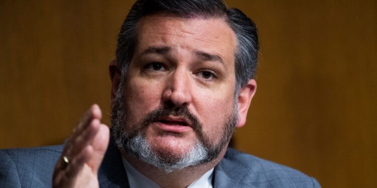 Senador Ted Cruz acusa a Venezuela de enviar criminales a EEUU