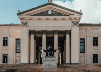 Universidad de La Habana cae 200 puntos en el ránking mundial