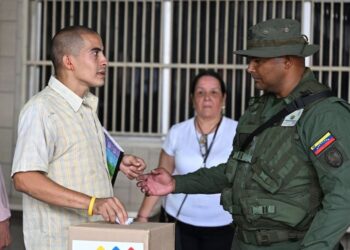 Comunidad internacional exige transparencia y recuento de votos tras fraude electoral