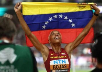 Yulimar Rojas y Julio Mayora serán quienes llevarán el tricolor en París 2024