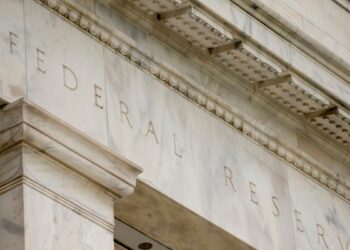 Enfriamiento de la inflación deja a la Fed en camino a una rebaja de tasas en septiembre