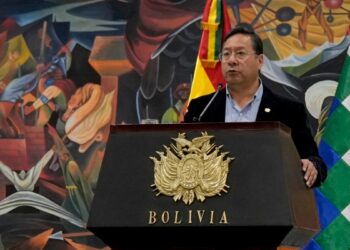 En Bolivia surgen cuestionamientos al anuncio presidencial sobre un referéndum