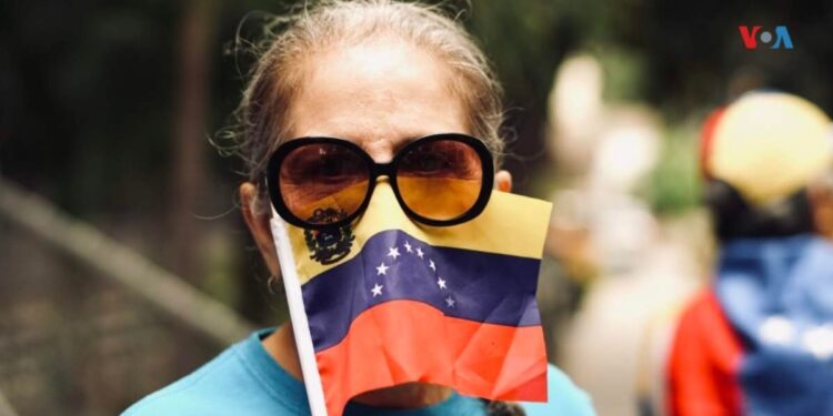 El Parlamento de Venezuela posterga la discusión para aprobar la ley para las ONG