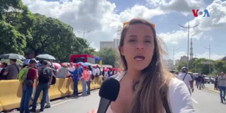 Simpatizantes del presidente Maduro respaldan su reelección en calles de Caracas