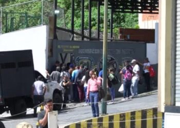 Denuncian detenciones masivas tras protestas postelectorales en Venezuela