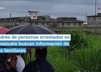 madre de joven detenido en protestas en Venezuela