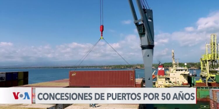 El Salvador lanza plan para impulsar reactivación económica