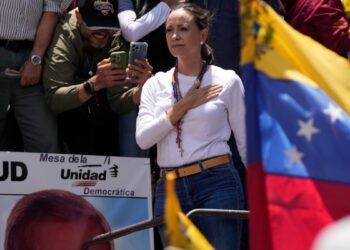 Venezuela: líder opositora Machado pide a sus seguidores mantenerse firmes tras denuncia