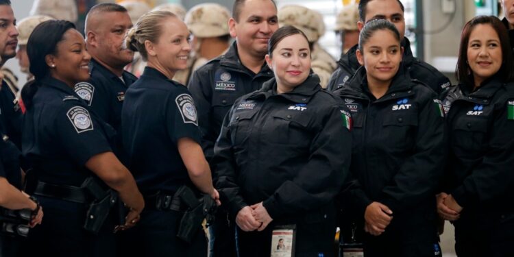 Patrulla Fronteriza de EE.UU pagará $45 millones por discriminación de embarazadas, dicen abogados