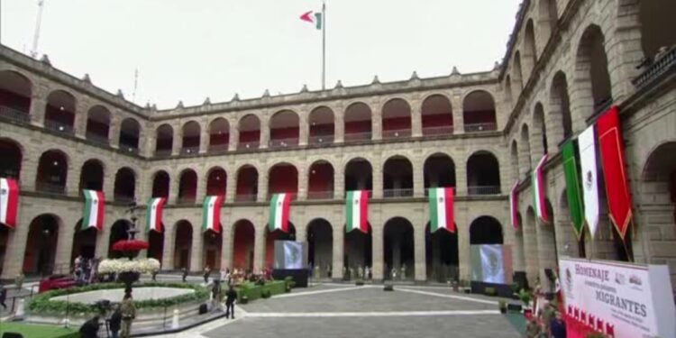 Gobierno de México reconoce aporte de migrantes en EEUU