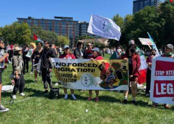 Manifestantes exigen cese al fuego en Gaza al inicio de la Convención Nacional Demócrata en Chicago