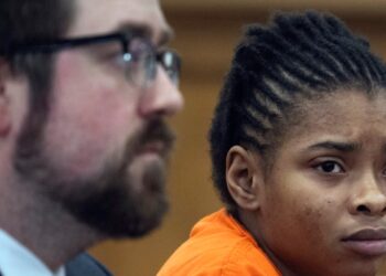 Mujer de Wisconsin que mató a hombre que la explotaba sexualmente es condenada a 11 años en prisión