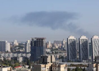 En Fotos | Zelenskyy condena ataque masivo con drones y misiles contra varias regiones de Ucrania