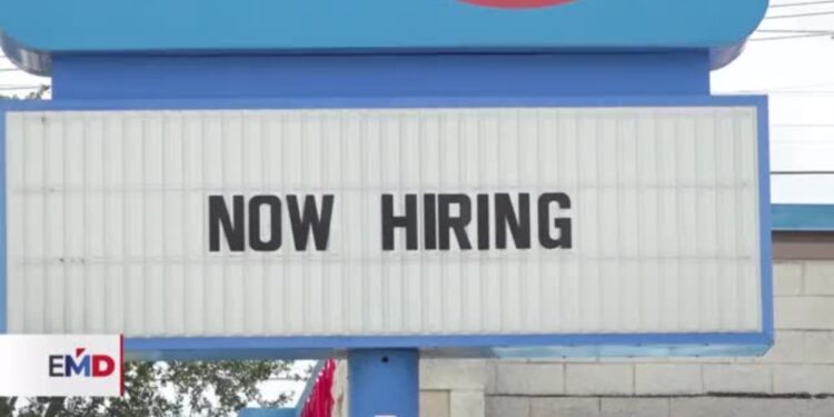 Aumentan peticiones de subsidios por desempleo en EEUU